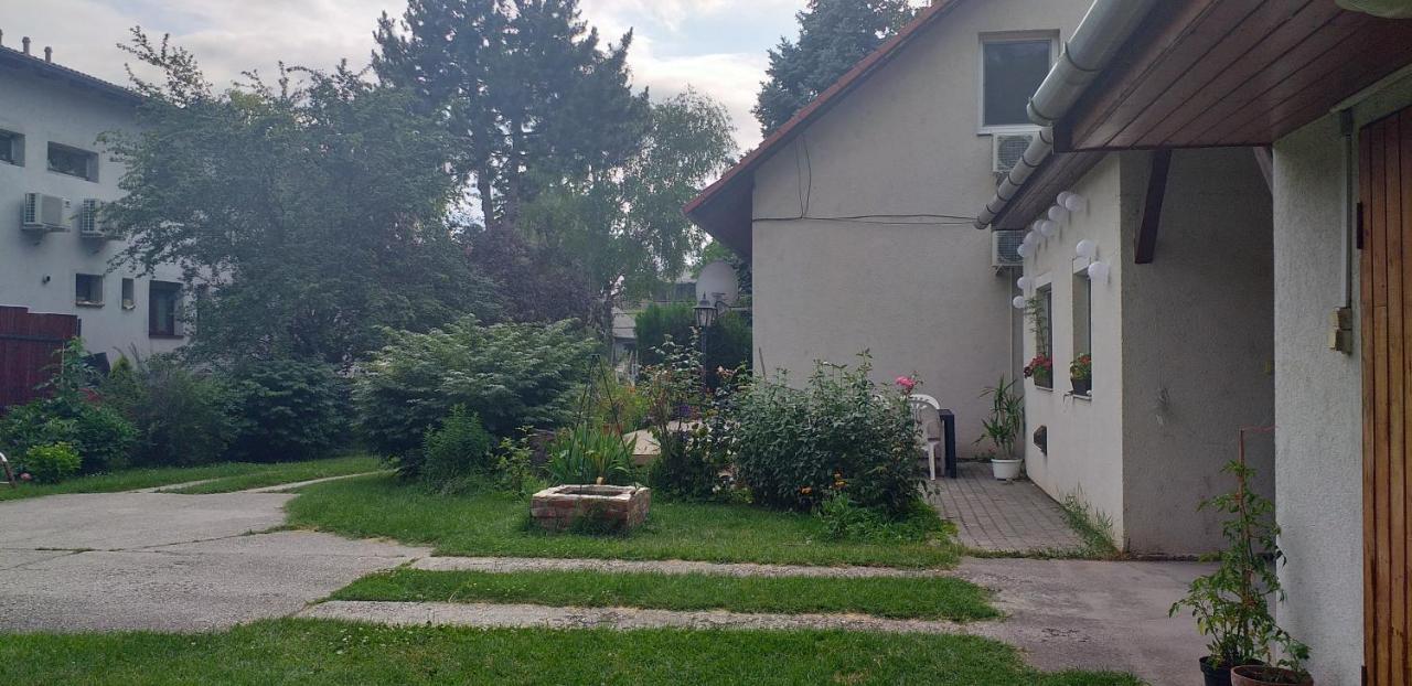 Szepvoelgyi Apartmanhaz Siófok Exteriér fotografie